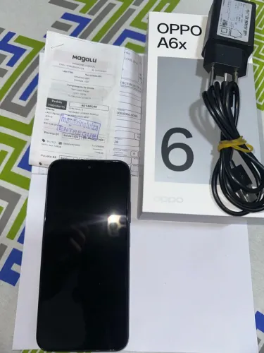 Vendo celular oppo A6x novo