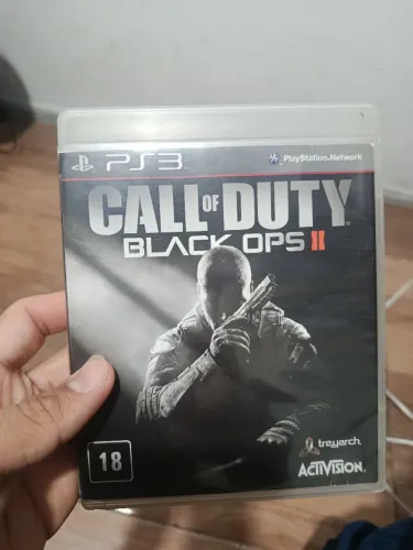 Vende-se call of duty semi-novo