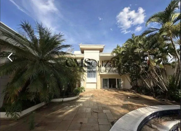 Casa alto padrão à venda ou para locação no Bela Suíça em Londrina, 4 suítes, piscina e ár