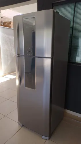 Geladeira Inox Electrolux DWX51 Frost Free