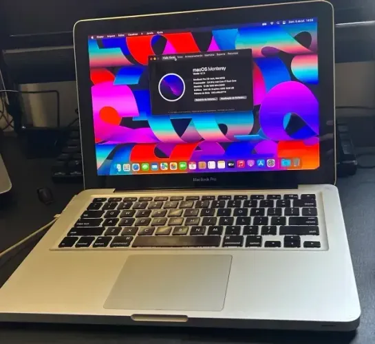 MacBook PRO i7 240gb de SSD 10GB Ram Muito Rapido