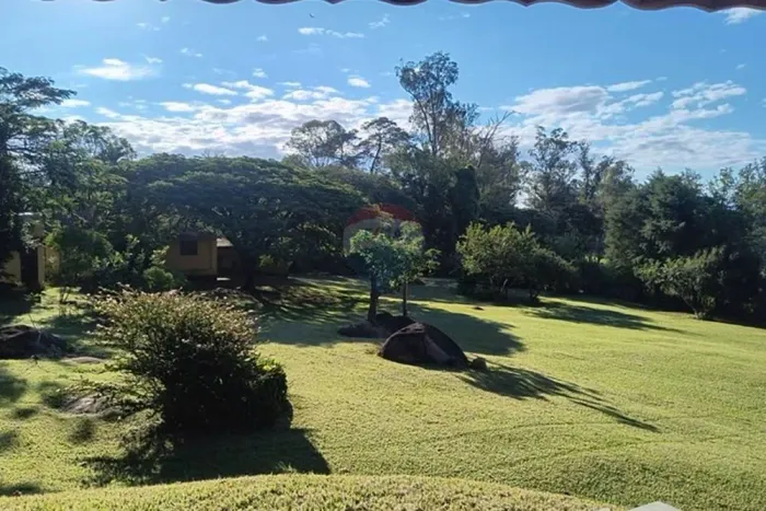"Chácara: Refúgio Tranquilo em Campinas" Com 2 dormitórios e muito verde