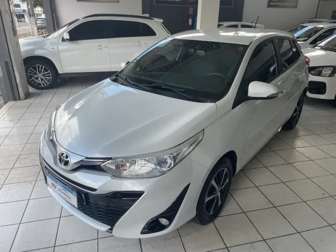 Toyota Yaris XS Connect 1.5 Flex 16V 5P AUT 2022