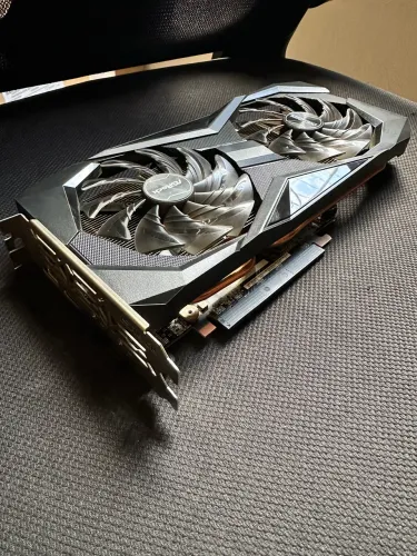 Placa Vídeo RX 6600 8GB Radeon Asrock Asus