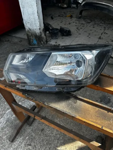 Farol Gol G8 Lado Esquerdo 2022/2023 Recuperado