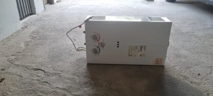 Aquecedor a gás Rinnai 15 litros - para conserto