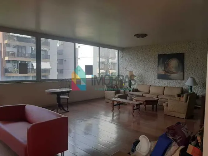 TIJUCA! 4 QUARTOS COM SUITE COM ARMARIOS COM 250M² , TODO EM PISO DE TABUA CORRIDA, SALA D