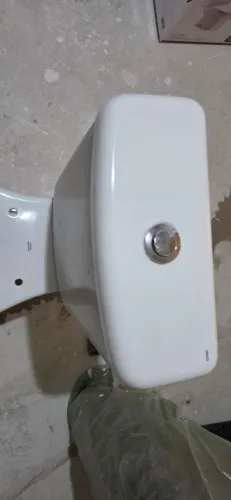 Vaso sanitário com caixa acoplada