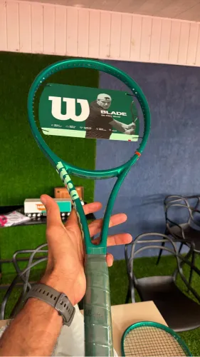 Wilson blade v10 PRO LABS 305g