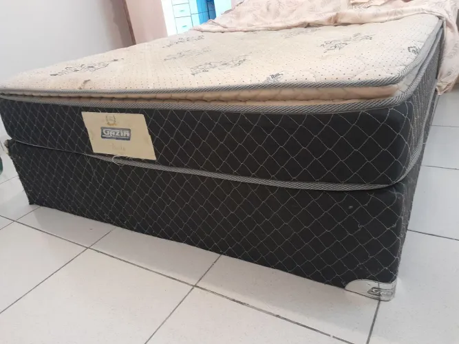 Cama casal
