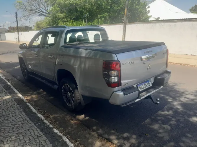 Mitsubishi L200 Triton Sport HPE-S 2.4 CD Dies. AUT 2022