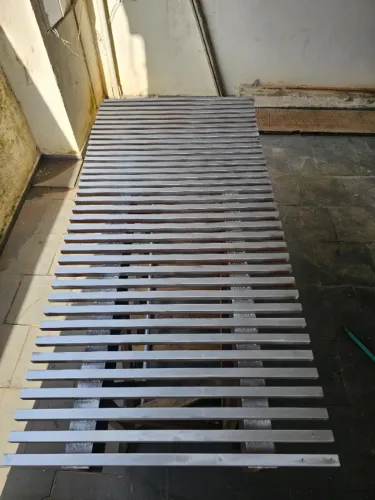 Mesa de Solda Precisão / Bancada de Montagem Reforçada Fabricação Própria