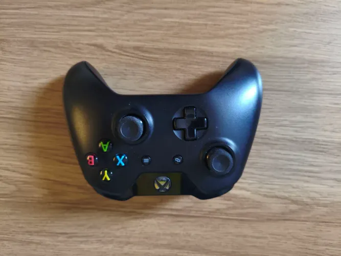 Controle de Xbox usado