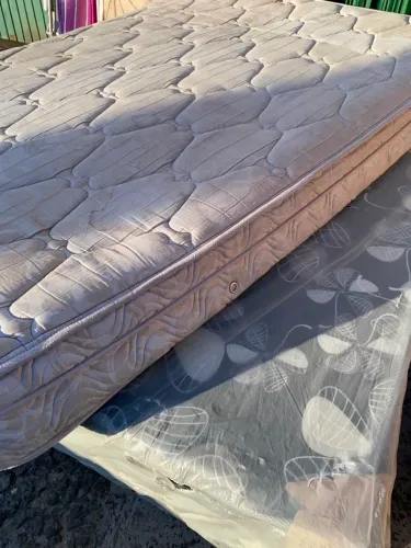 Cama box conjugado nova com colchão de molas