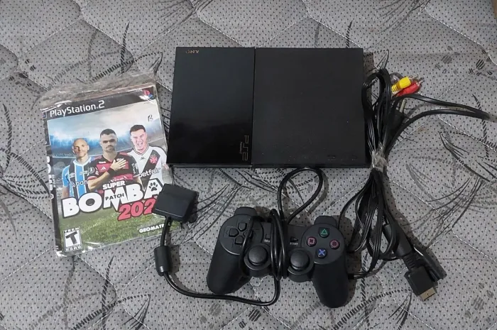 Ps2(play2) completo com 2 jogos