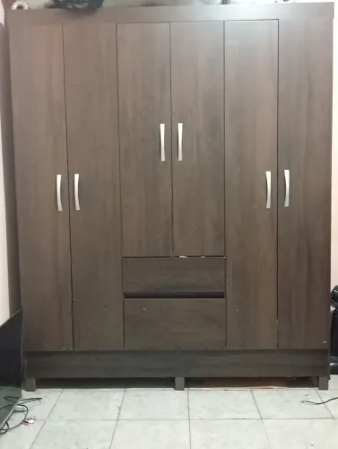 Guarda roupa novo