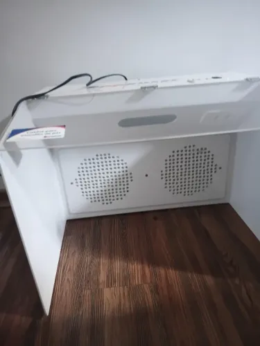 Capela para exaustão de pós químicos 
