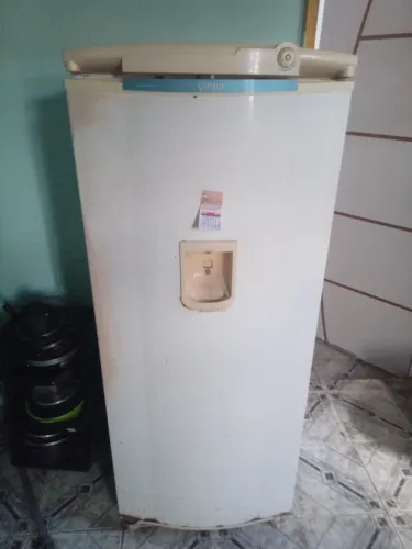 Geladeira Consul degelo seco