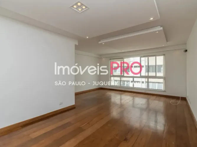 Apto reformado de 169m2 dom 3 dorm, sendo 1 suite e 2 vagas no Itaim