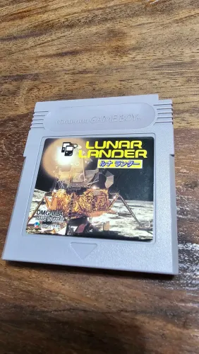 Lunar lander original de gameboy