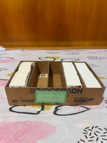 Lote de Figurinhas Avulsas