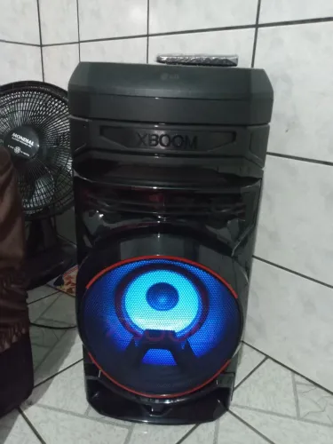 Vendo torre LG xbom estado de nova tudo ok