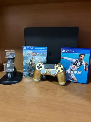 PS4 slim - 1tb