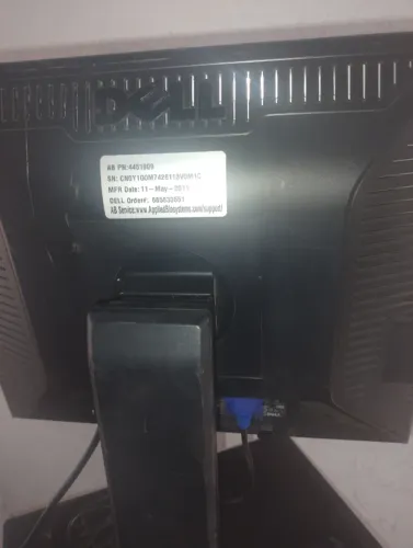 Monitor Dell tela giratória
