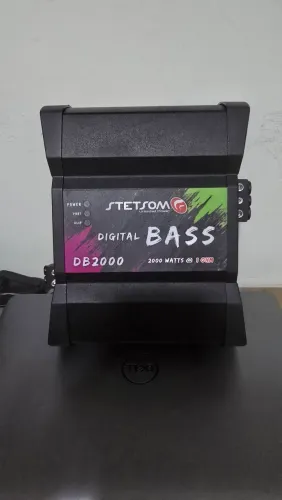 Amplificador Stetsom DB2000