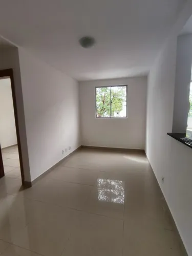 Residencial Castelo de Mônaco, 2 quartos, sendo 1 suíte, wc social e cozinha