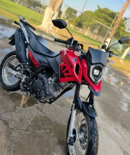 Vendo moto yamaha crosser 150cc ano 2024 $7.000