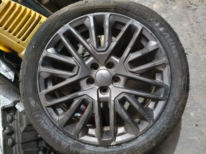 Roda avulsa jeep compass t 270 2023 aro 19