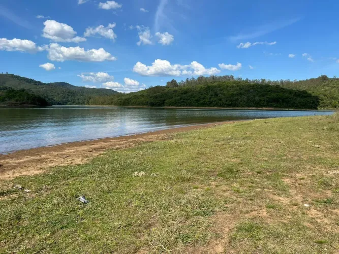 Terreno a Venda! Não é Loteamento! Lote Particular! Parcela em até 72x