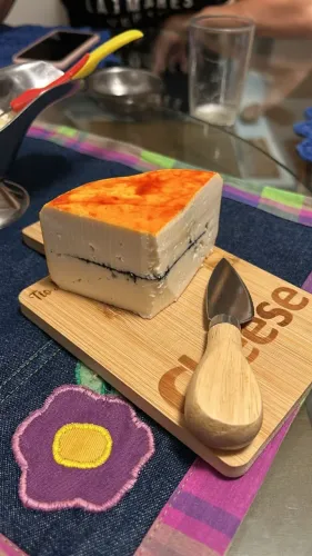 Queijo Morbier 
