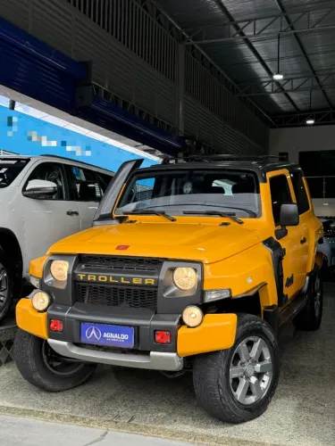 Troller T-4 4X4 3.2 20V TDI Cap. Rígida Diesel 2015