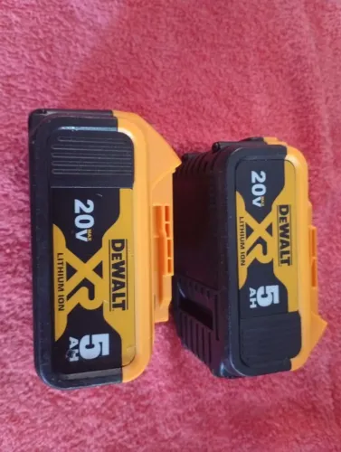 Baterias dewalt 20v 5 ah 2 unidades