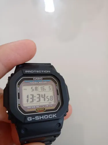 G-SHOCK CASIO G-5600UE SOLAR