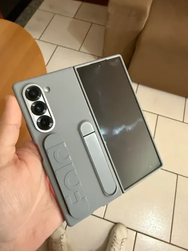 Galaxy Zfold6 512 GB + Galaxy Buds 2