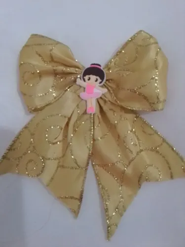 Roupas modas e artesanatos 