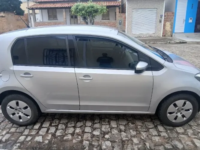 Volkswagen Up! Move 1.0 Total Flex 12V 5P 2015