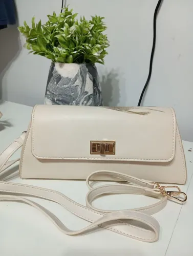 Bolsa Satinato Bege Perfeito 