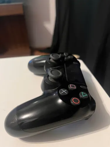 PS4 PlayStation 4