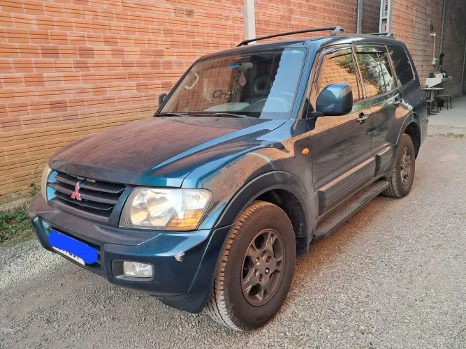 Mitsubishi Pajero GLS 2.8 Diesel Turbo Mec. 2001