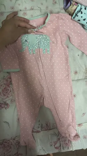 6 macacões e 3 boddys CARTERS 3M
