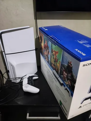 PS5 Slim disk Desbloqueado 11.20 - 1 Mes de uso