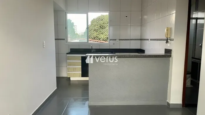 Apartamento para aluguel, 2 quartos, 2 vagas, CARAJAS - Uberlândia/MG
