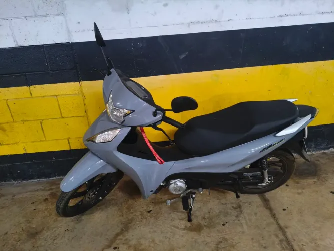 Honda Biz 125 EX 2026/2027