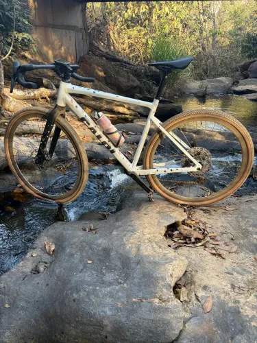 Gravel Caloi Arenita 2026