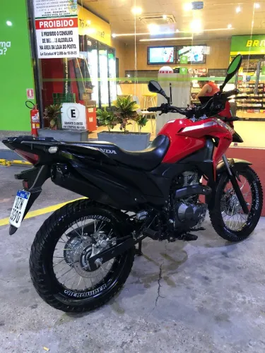 TROCO XRE 190 POR XMAX