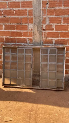 Vendo uma janela